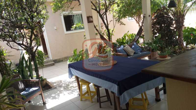 ef8e5b88-6518-4b4d-bb29-96d222 - 24