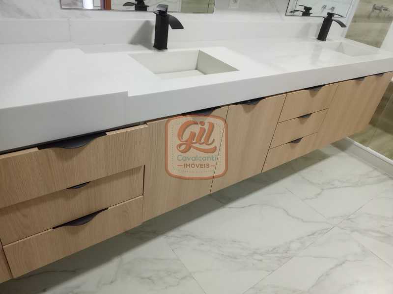 cce32762-ac3b-40ac-a8bf-04a124 - 17