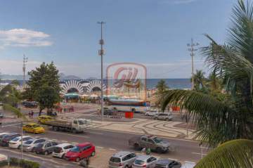 APARTAMENTO COM 269 METROS DE FRENTE PARA O MAR - AP3194