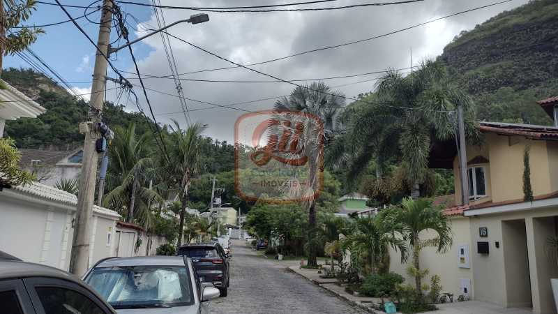 d8397600-b86d-47e4-ba27-364914 - 30