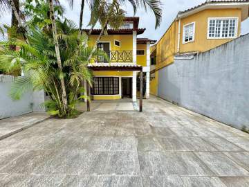 EXCELENTE CASA EM CONDOMÍNIO - CS3652