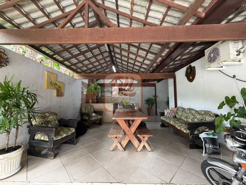 6860aaf7-047c-4db9-b8f5-bce69f - 3