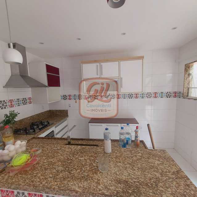 cd5c3756-31f0-400f-ab22-327d88 - 7