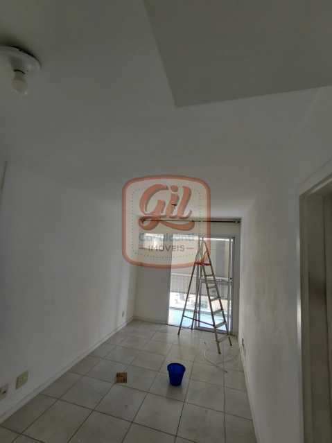 d1db9f14-ddcd-4e89-9585-377b0b - 16