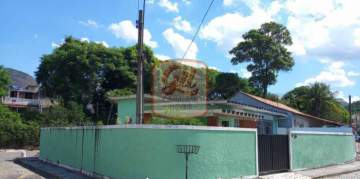 EXCELENTE CASA EM CONOMÍNIO FECHADO-TERRENO DE ESQUINA - CS3709