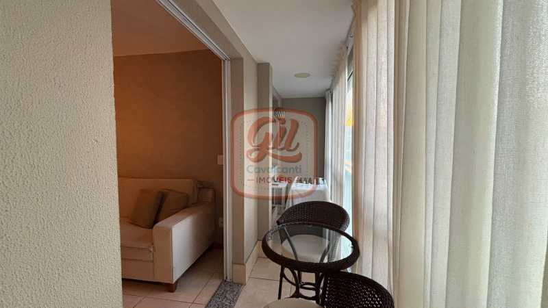 Conheça baca9205-cead-400d-947f-5940f1 do imóvel - APARTAMENTO REFORMADO / 02 QUARTOS / 01 SUITE / VARANDA FECHADA COM CORTINA DE VIDRO / 01 VAGA DE GARAGEM - AP3296 - 8 baca9205-cead-400d-947f-5940f1 - 8