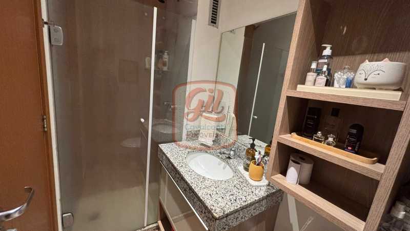 Conheça cf90f6d5-d167-45b9-b672-791a86 do imóvel - APARTAMENTO REFORMADO / 02 QUARTOS / 01 SUITE / VARANDA FECHADA COM CORTINA DE VIDRO / 01 VAGA DE GARAGEM - AP3296 - 17 cf90f6d5-d167-45b9-b672-791a86 - 17