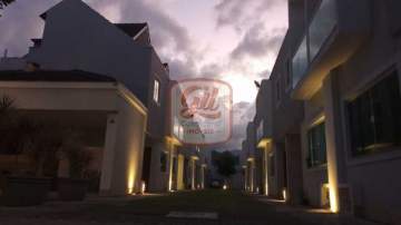 EXCELENTE CASA DE PRIMEIRA OCUPAÇÃO ,CONDOMÍNIO, TRIPLEX - CS3714