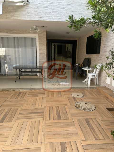 Conheça 5. do imóvel - CASA TRIPLEX/4 QUARTOS/SUITE MASTER/CONDOMÍNIO FECHADO/PISCINA/CHURRASQUEIRA/ENERGIA SOLAR - CS3731 - 5 5. - 5