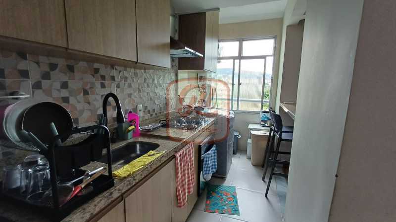 Conheça 8. do imóvel - CENTRO DA TAQUARA/APARTAMENTO 2 QUARTOS/VARANDA/TOTALMENTE REFORMADO/ARMÁRIOS PLANEJADOS/BLINDEX - AP3301 - 9 8. - 9