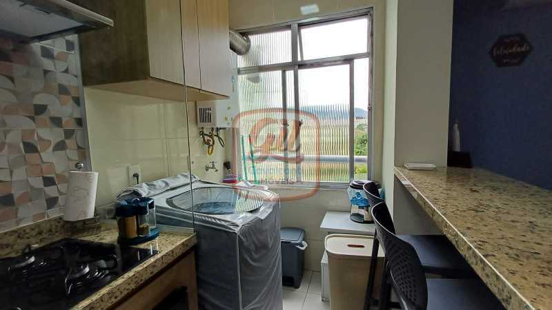 Conheça 9. do imóvel - CENTRO DA TAQUARA/APARTAMENTO 2 QUARTOS/VARANDA/TOTALMENTE REFORMADO/ARMÁRIOS PLANEJADOS/BLINDEX - AP3301 - 10 9. - 10