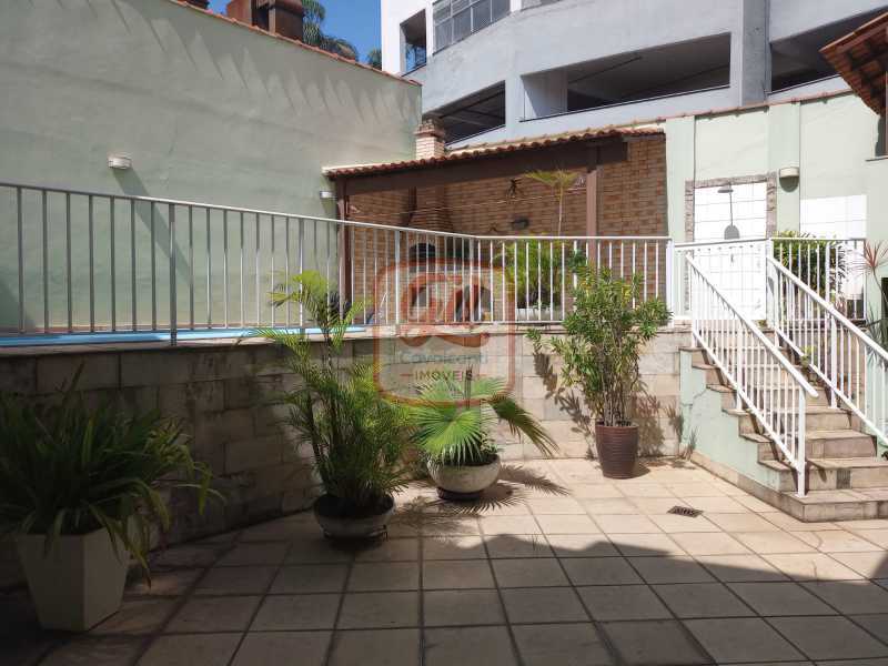Conheça dbdd00a9-8f90-4a46-9b15-3db75b do imóvel - CASA LINEAR EM CONDOMÍNIO,COM 252 M DE ÁREA CONSTRIDA ,PISCINA E ESPAÇO GOURMET - cs3742 - 6 dbdd00a9-8f90-4a46-9b15-3db75b - 6
