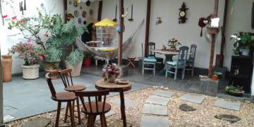 casa linear, jardim, 02 qts, garagem para 02 carros, centro da Taquara. - CS1388