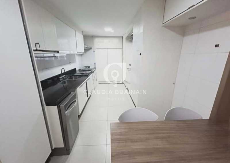 87EE91A5-C614-48F4-926B-470F54 - 9