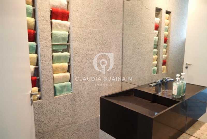 ef986bc6-da96-4319-b57f-26c402 - 9