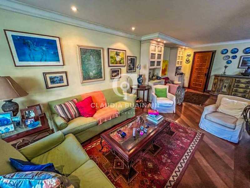 0032CBA4-27EC-48AF-A321-3DFE9F - 6