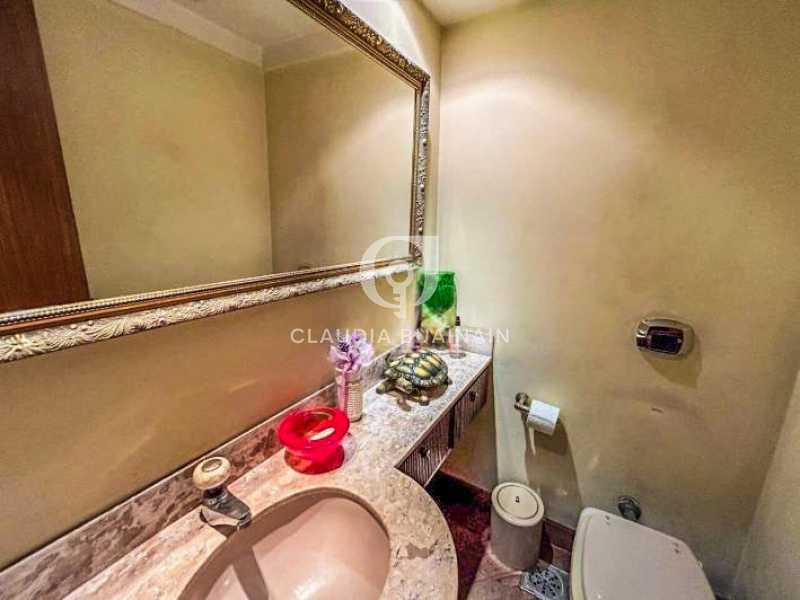 B4DB331D-5C56-47C2-9122-29ECF5 - 10