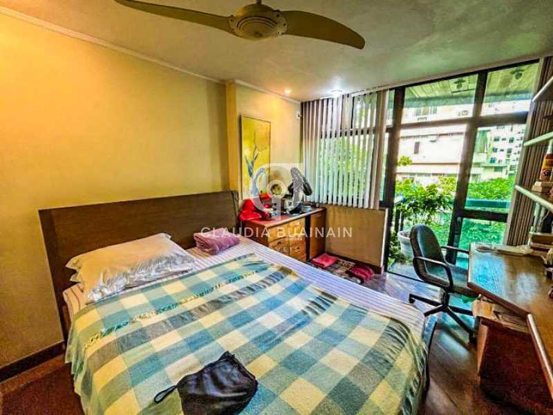 8C4F43D6-BB4C-48C3-897C-AFD75C - 14