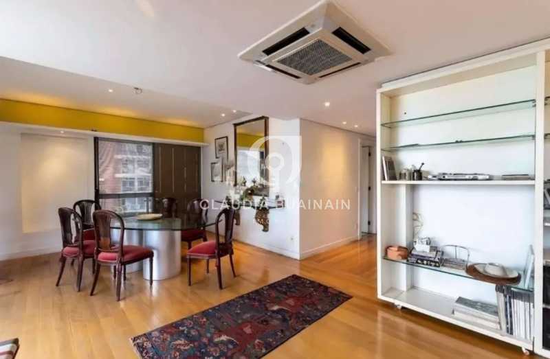 F80277AC-FD9F-481A-B302-DDC5F5 - 7