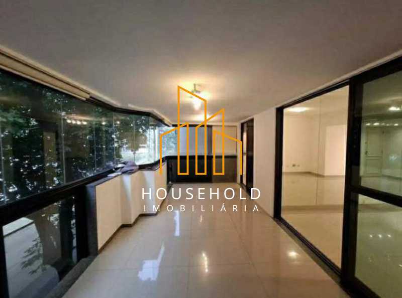 0f058051-9646-4790-aa48-148bed - 1