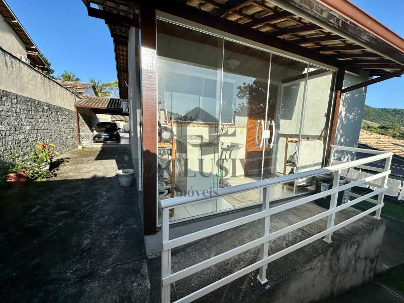 área de serviço - 25