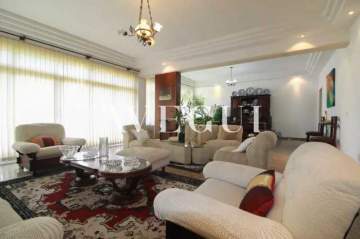 Apartamento à Venda – 4 Dormitórios, Suíte e 1 Vaga de Garagem - ALAP40028