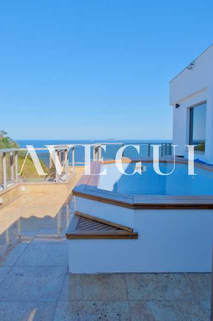 WhatsApp Image 2025-12-13 at 1 - 12