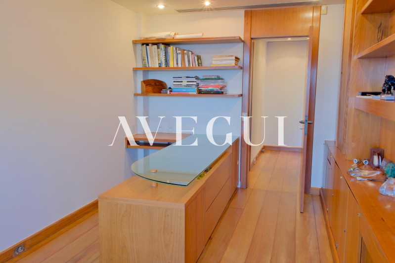 WhatsApp Image 2025-12-13 at 1 - 24