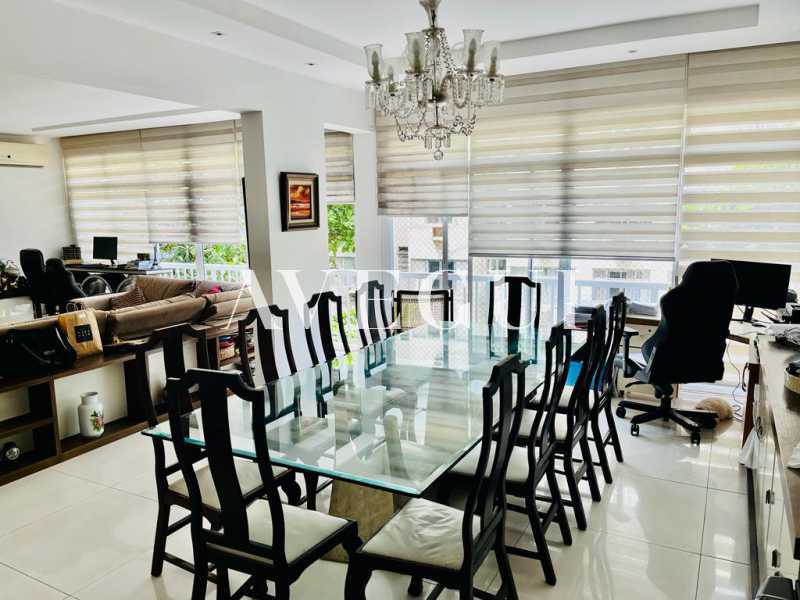 WhatsApp Image 2025-01-17 at 1 - 4