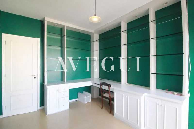 Quarto 1 2_2025-01-08_18-13-56 - 7