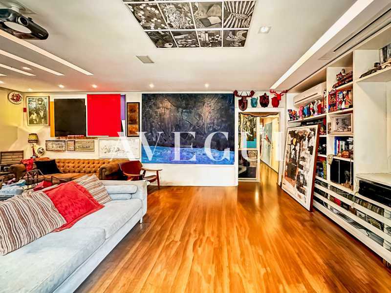 WhatsApp Image 2025-05-05 at 1 - 5