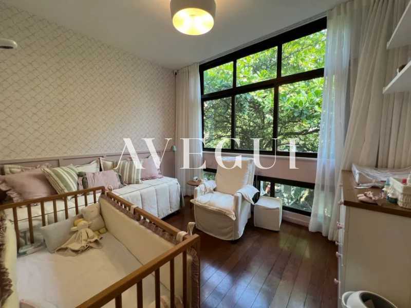 0eaf193b4f5dca78a12123a27e76f0 - 17