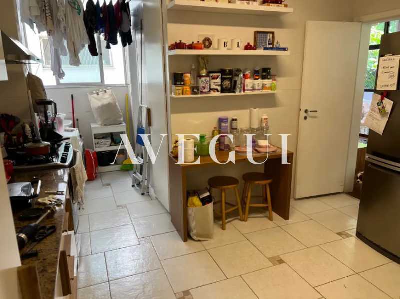 d5eeb25cb54ef0212b288a17933cd9 - 30