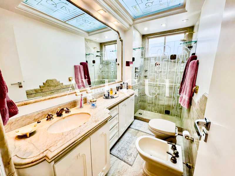 WhatsApp Image 2025-06-27 at 1 - 18