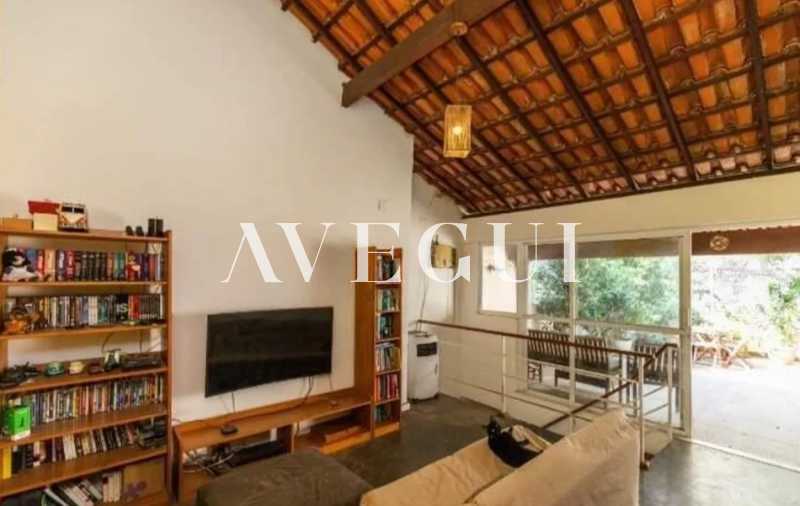 WhatsApp Image 2025-07-18 at 1 - 3