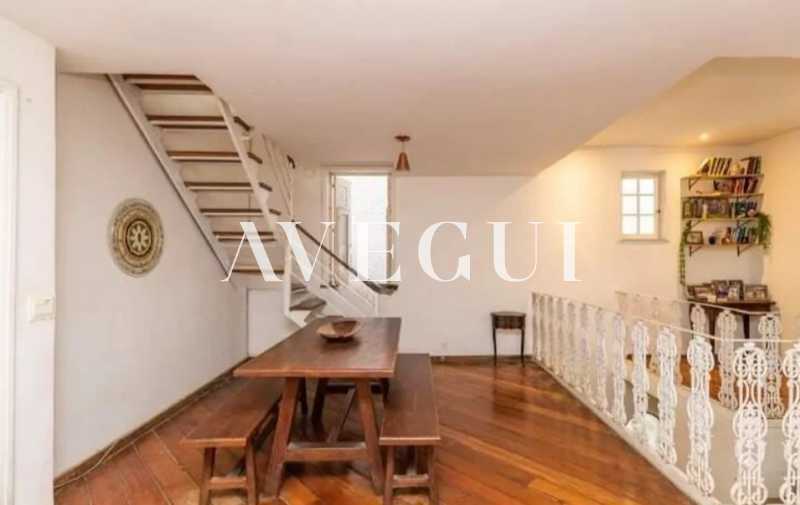 WhatsApp Image 2025-07-18 at 1 - 6