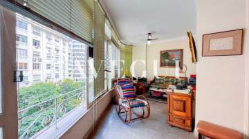 Imperdível - Apartamento à venda em Copacabana 220m² com 4 quartos e vista livre - AIAP40207