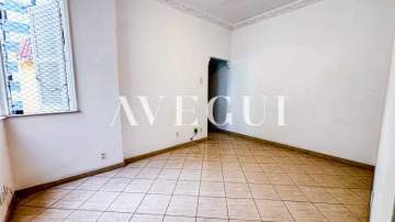 Apartmando de 60m² com 2 quartos em frente ao Paque Lage, Jardim Botânico - ALAP20148