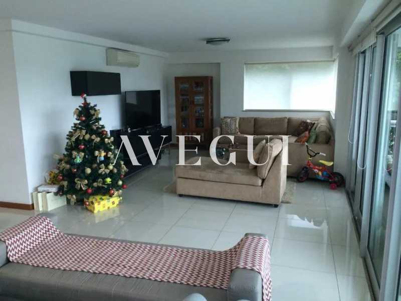 WhatsApp Image 2025-08-02 at 1 - 3