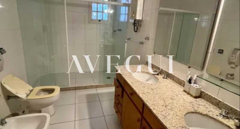 WhatsApp Image 2025-09-15 at 1 - 8