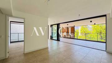 Luxuoso apartamento de 4 quartos com varanda na Lagoa - ALAP40198