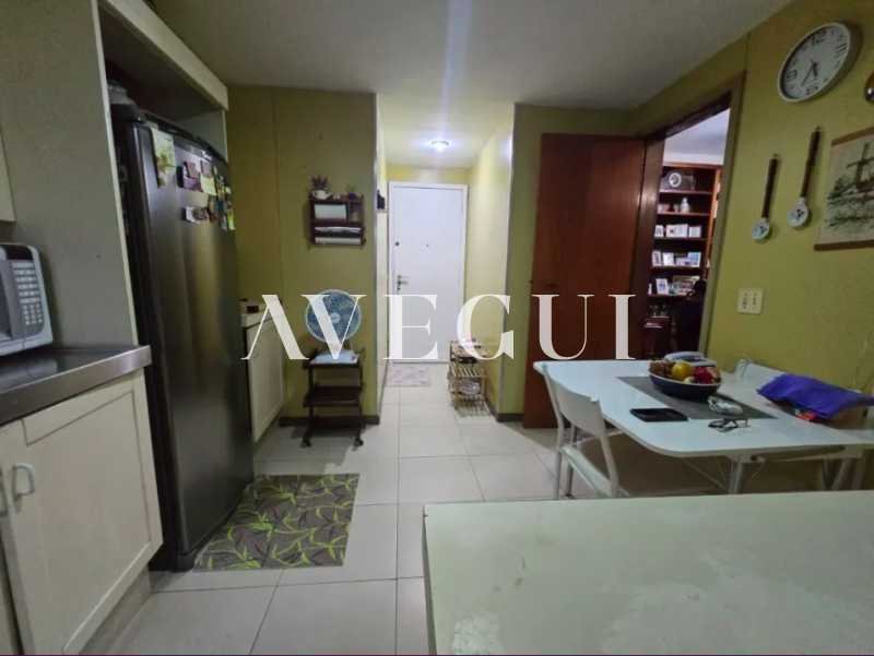 WhatsApp Image 2025-09-19 at 1 - 8