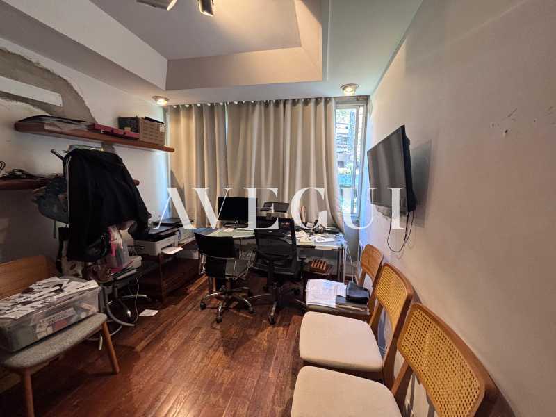 7158f771-0b74-4678-b8c6-43b165 - 12