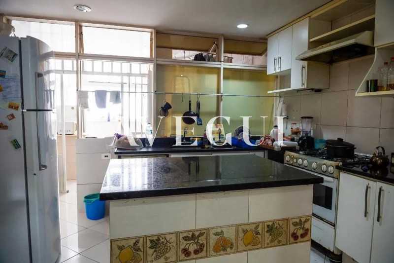 fb0b0777-06e9-4fd6-a9ed-93a2e4 - 18