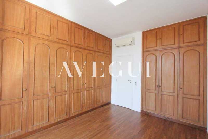 WhatsApp Image 2025-11-05 at 1 - 12