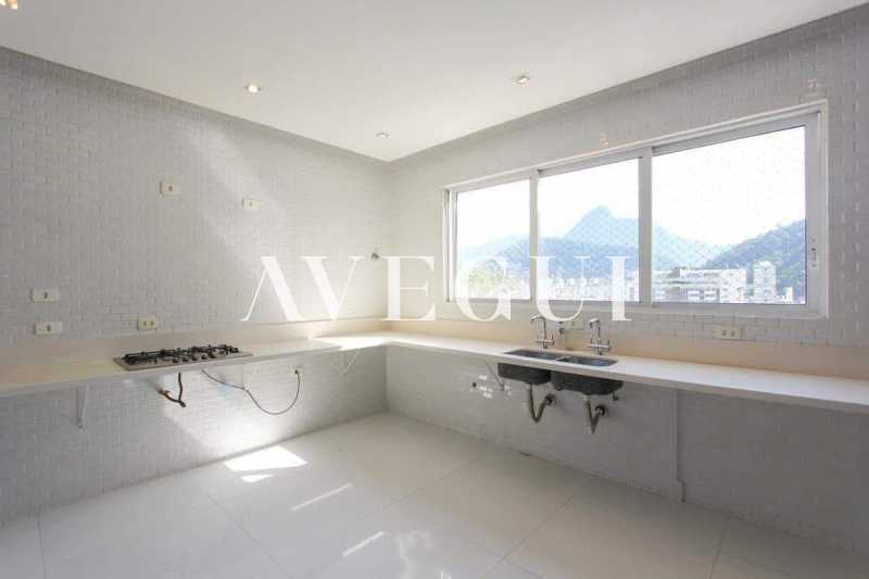 WhatsApp Image 2025-11-05 at 1 - 26