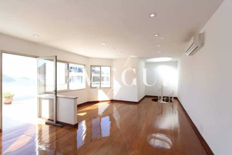 WhatsApp Image 2025-11-05 at 1 - 10