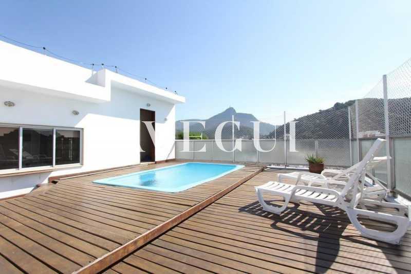 WhatsApp Image 2025-11-05 at 1 - 4