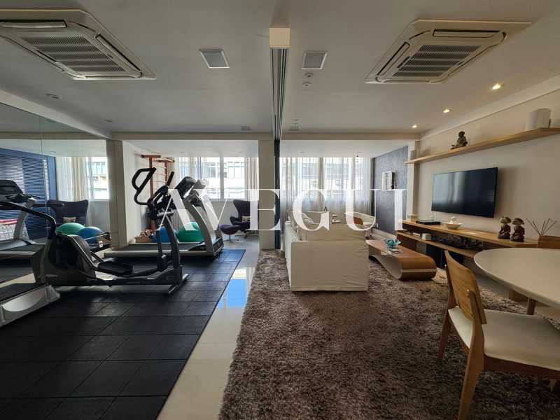 Conheça aeee57da-ef5f-4d14-8c31-1c8aac do imóvel - Apartamento de Luxo Reformado à Venda em Copacabana | 173m², 3 Quartos, sendo 2 Suítes - AIAP30545 - 4 aeee57da-ef5f-4d14-8c31-1c8aac - 4