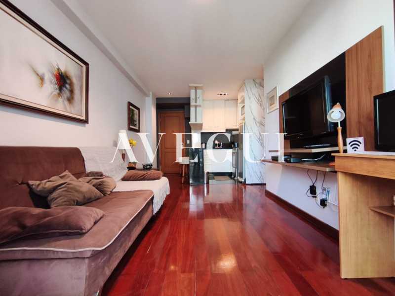 WhatsApp Image 2025-12-11 at 1 - 4